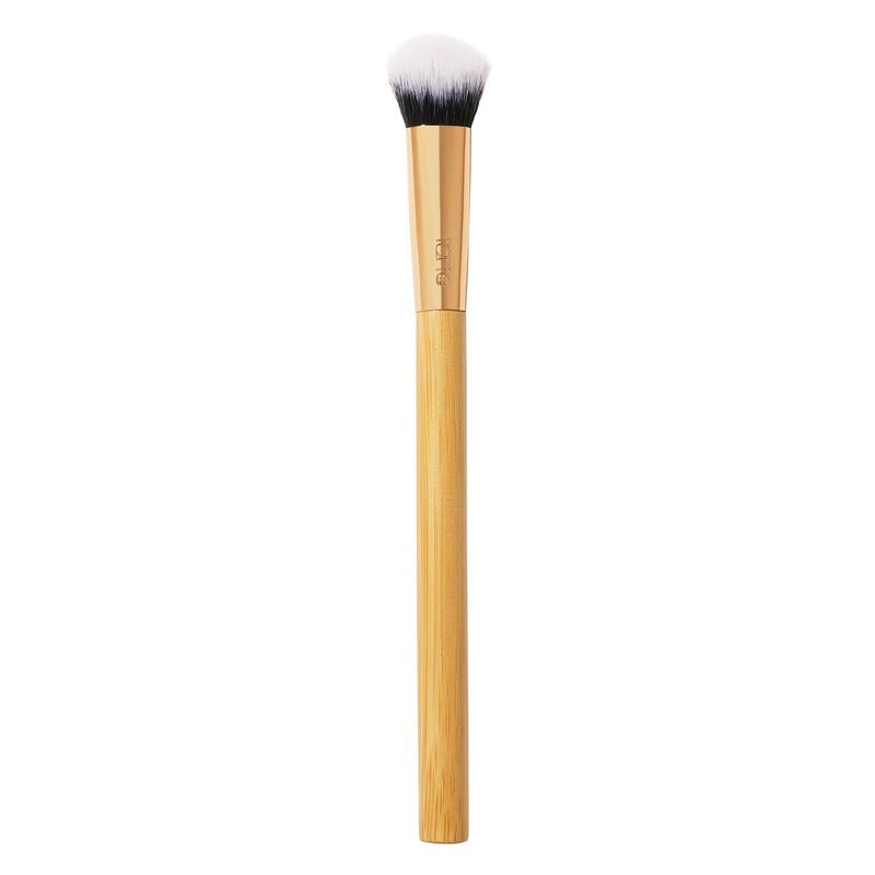 Achieve Flawless Coverage with the Tarte Angled Paw Brush for Effortless Concealer Application